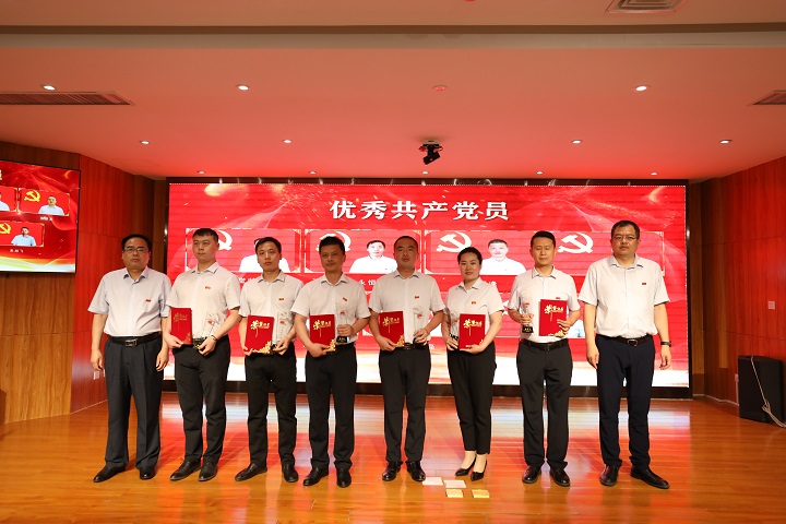 1625191064791318.jpeg 优良党员 - 副本.JPG