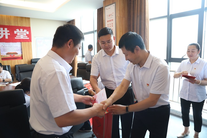 1626783269661518.jpeg ÕÕÆ¬ - ¸±±¾.jpg