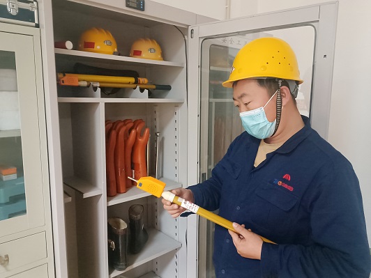 1669097010258114.jpeg »ú½¨³§½øÐа²È«ÉèÊ©»¥¼ì Àǿ Éã.jpg