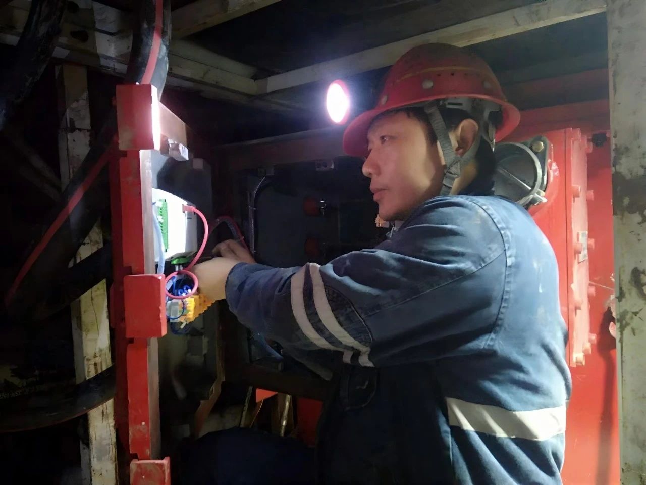 1726799173103849.jpeg 2.jpg