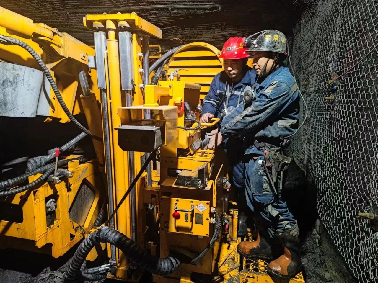 1729057548388246.jpeg 2.jpg