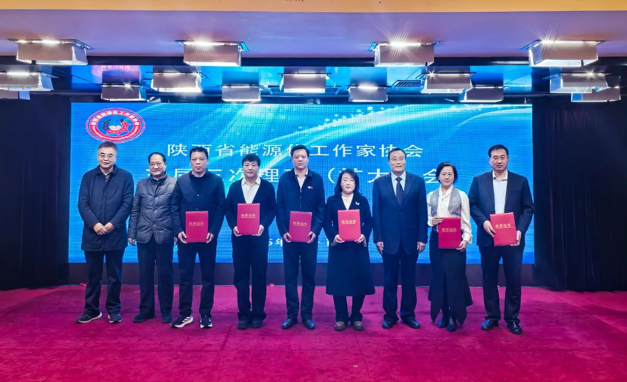 1740965982152875.jpeg 2.jpg