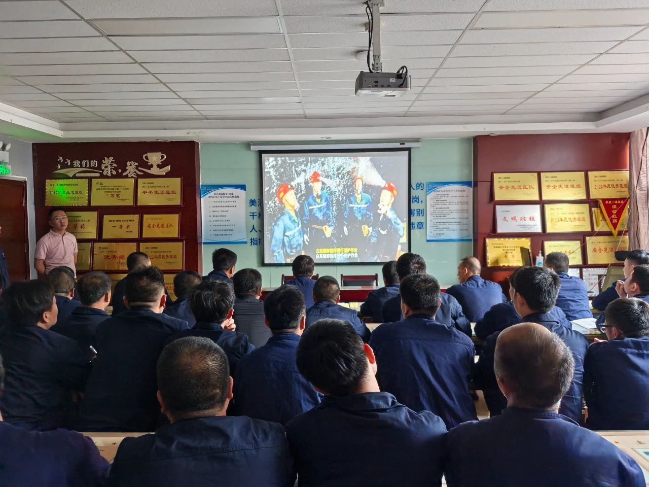 1747028186450463.jpeg 1.jpg