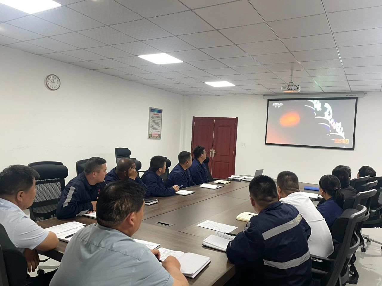 1748309493402247.jpeg 1.jpg