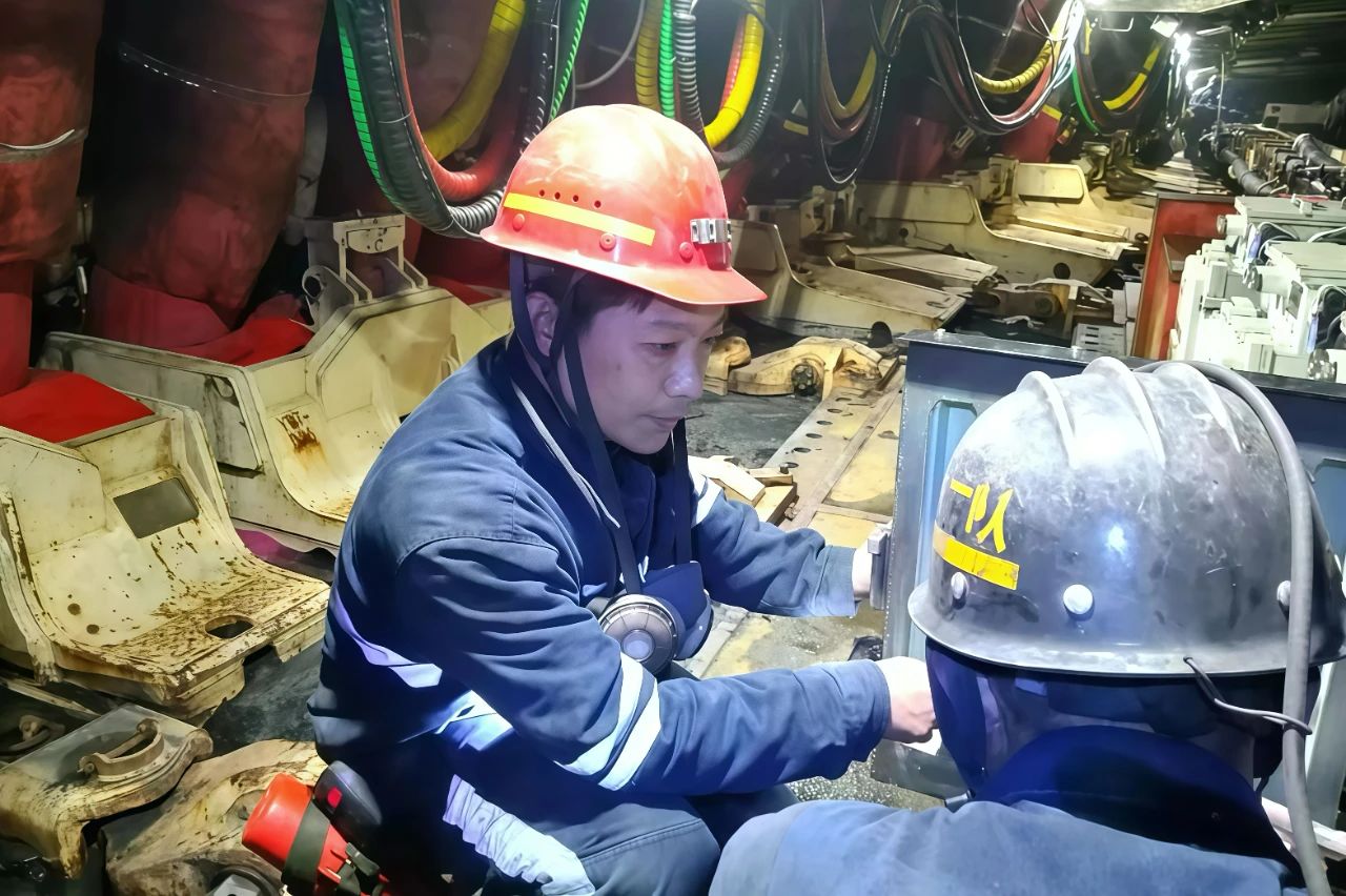 1752797193974011.jpeg 2.jpg