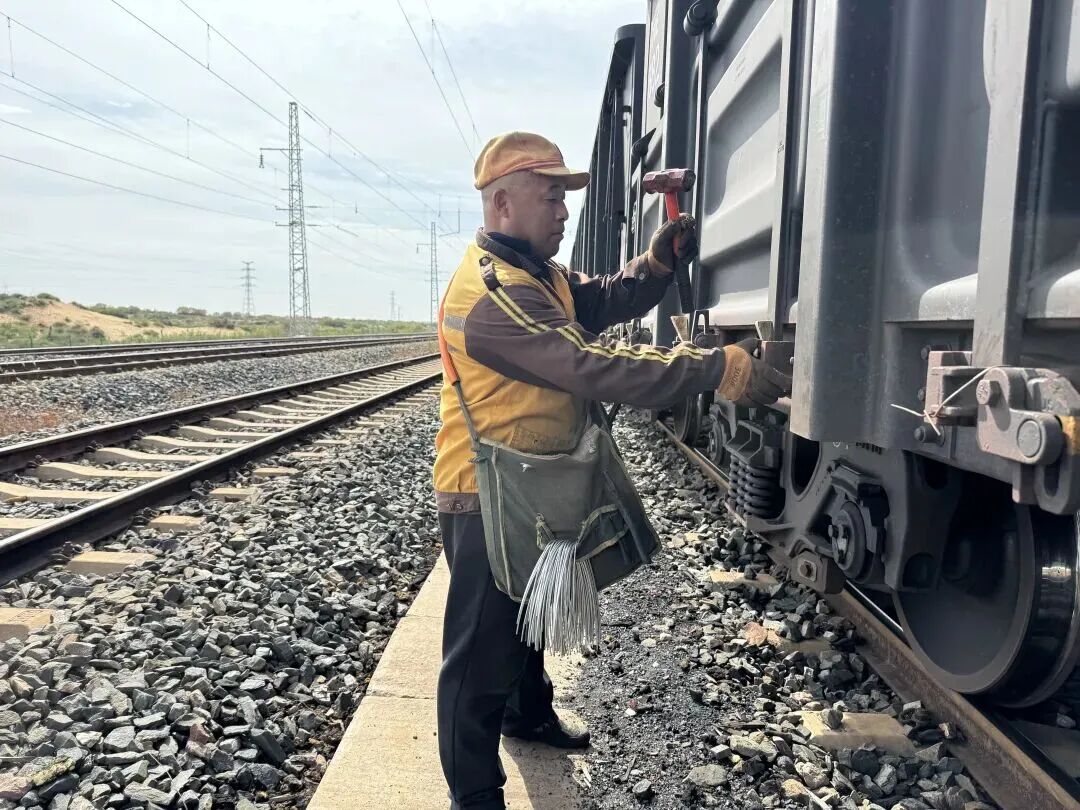 1760400599903562.jpeg 3.jpg