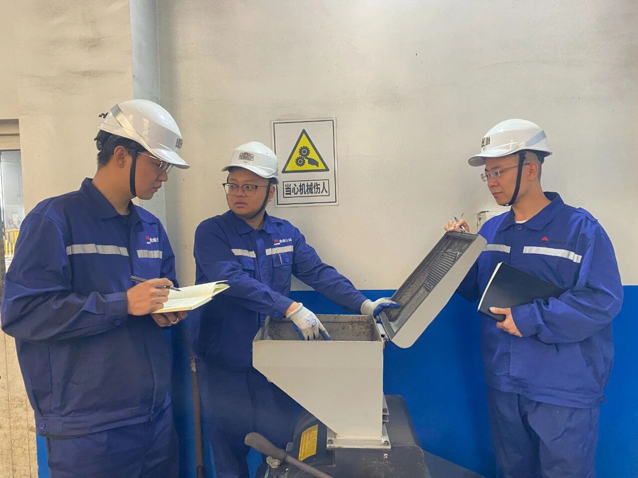 1765156518192024.jpeg 2.jpg